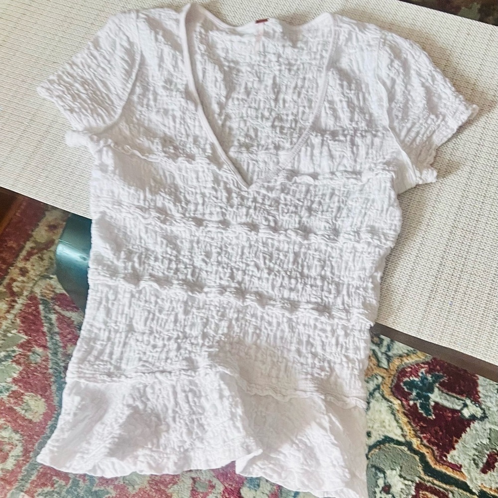 Free People White Ruffled Short Sleeve Blouse - Picture 2 of 13
